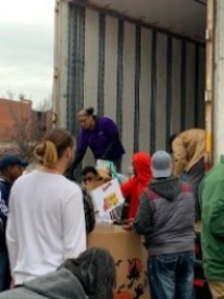 Photo of people helping at Open Pantry